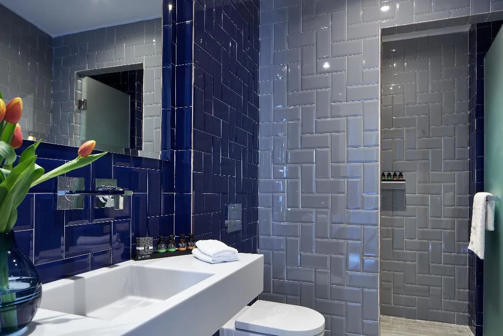 SUITE SUPERIOR WITH BALCONY Room, Athens4, Athens