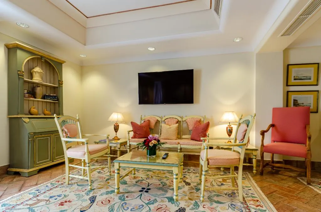 Double or Twin DELUXE Room, Olissippo Lapa Palace, Lisbon