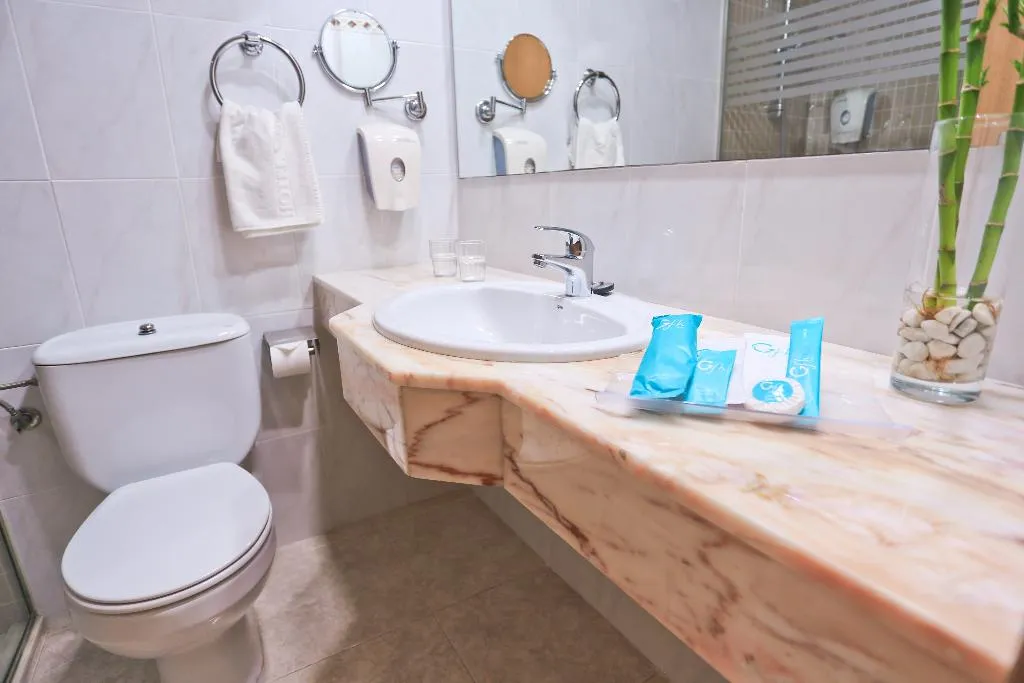 TRIPLE STANDARD Room, Volga, Costa Brava
