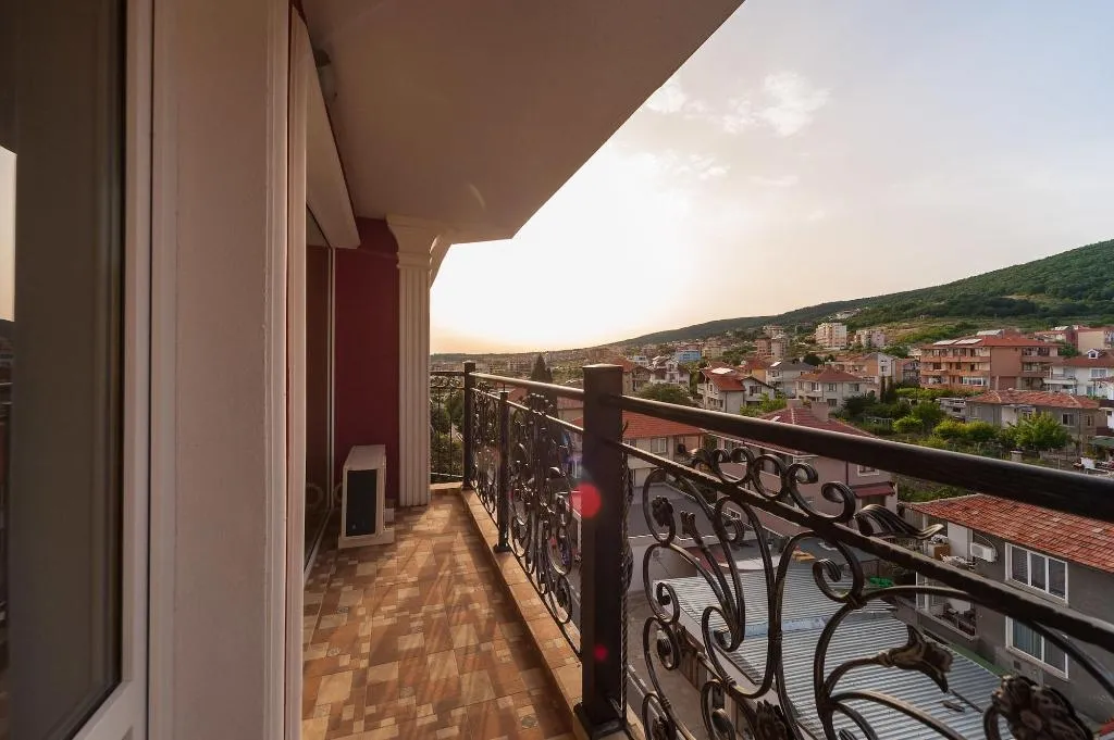 Room, Roel Residence Apartments, Bourgas