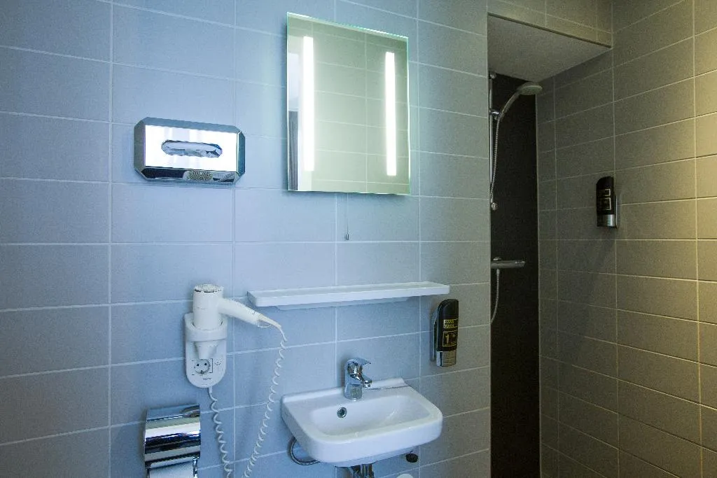 DOUBLE STANDARD Room, Hotel Vossius Vondelpark, Amsterdam