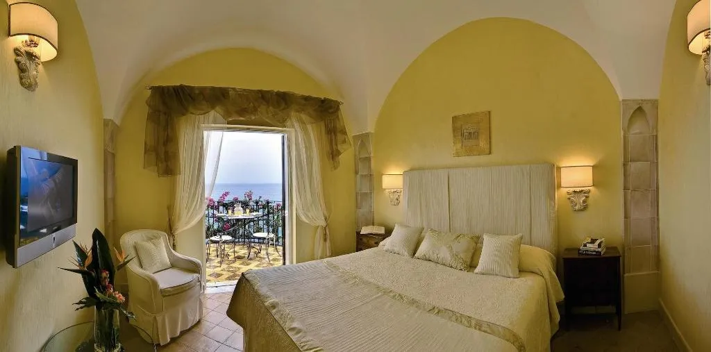 Room, Hotel Santa Caterina, Naples