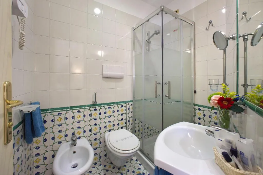 TWIN STANDARD Room, Del Mare, Naples