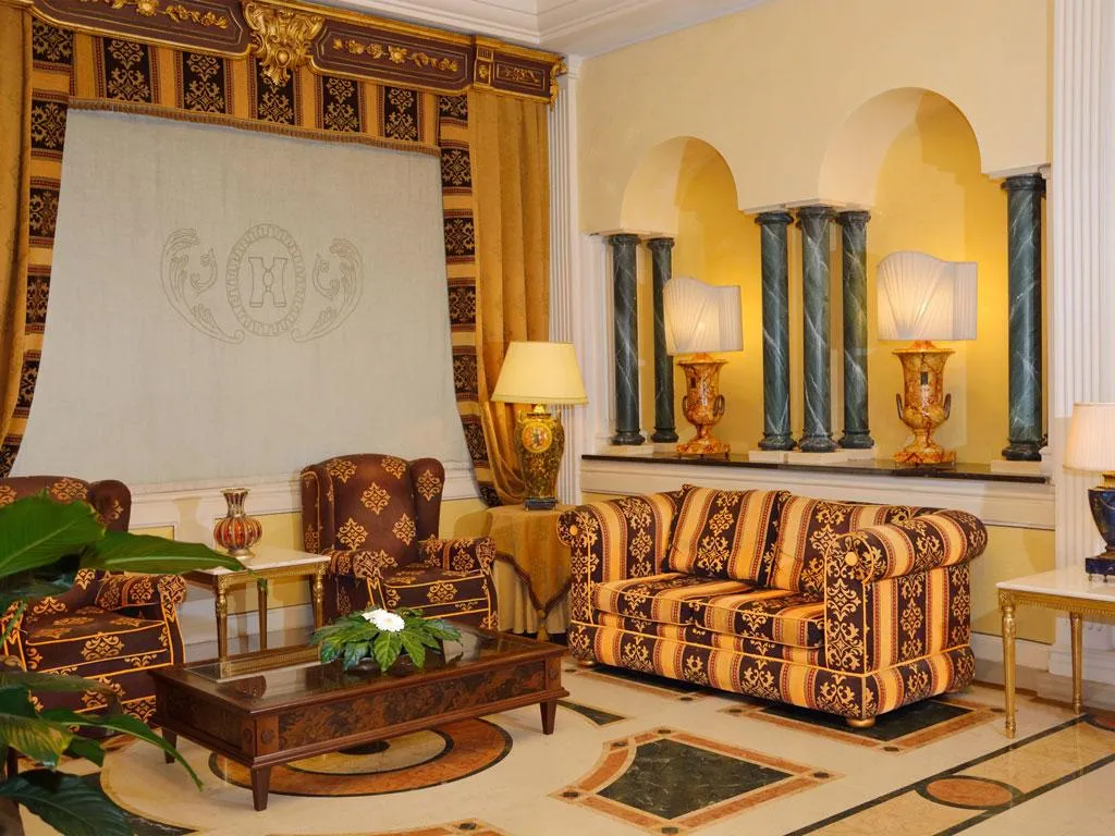 Lobby, Hellenia Yachting, Catania
