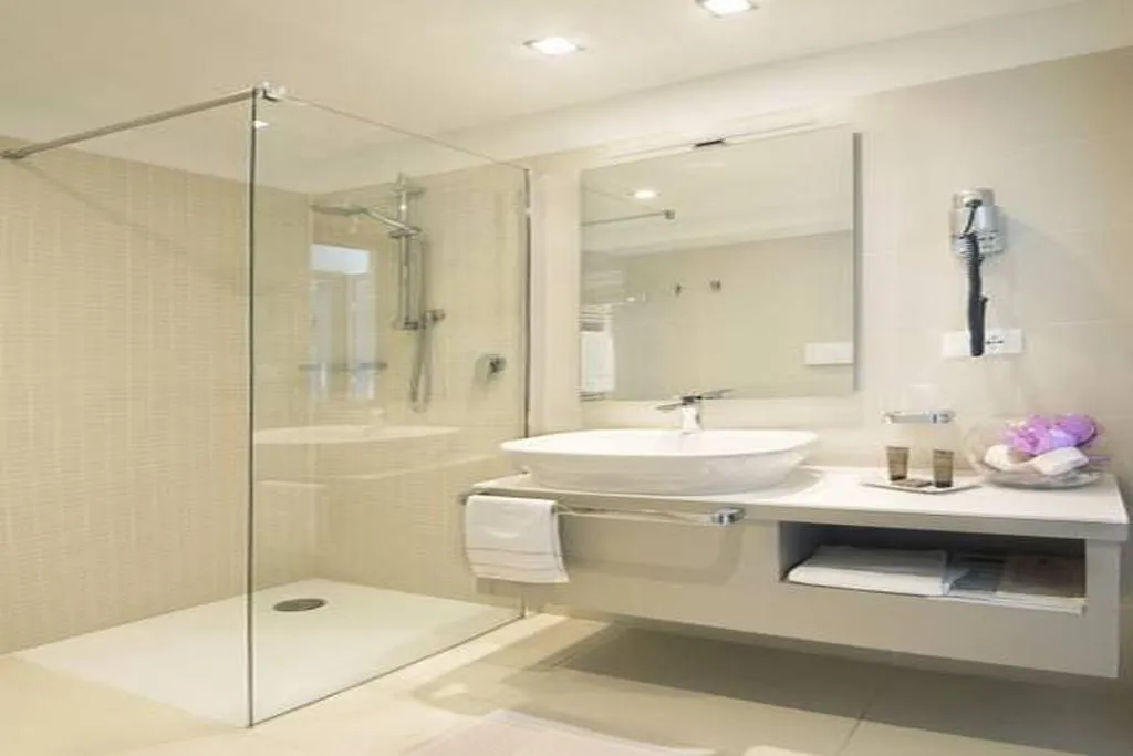 Room, Seven Park Hotel, Milan