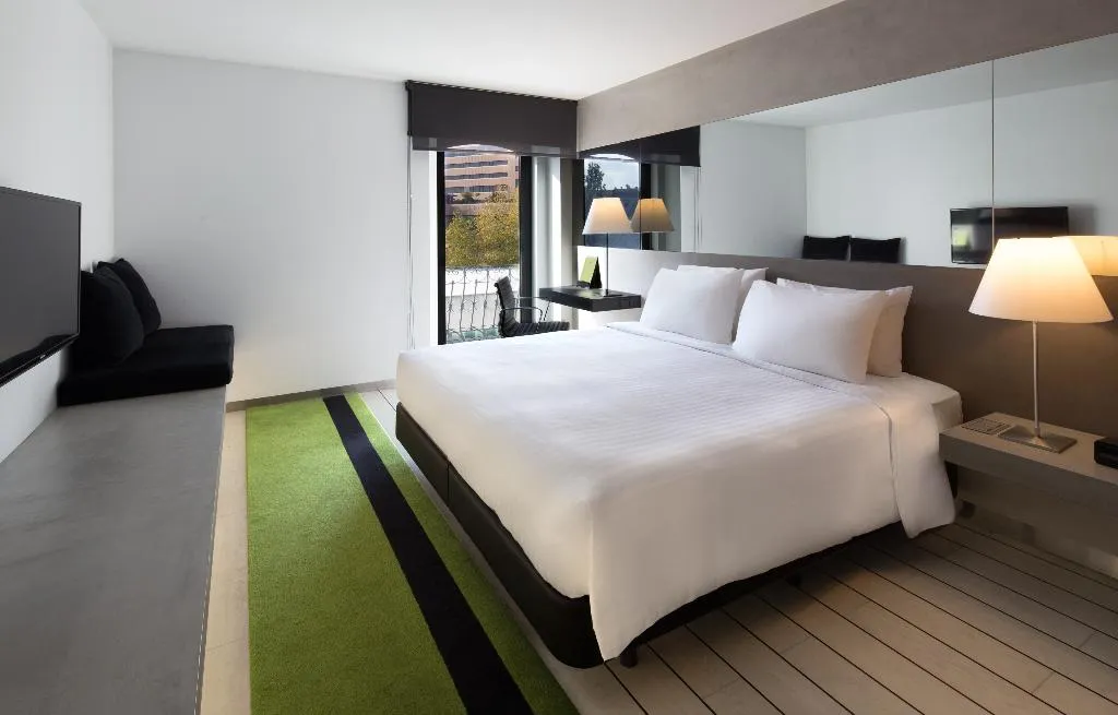 Double or Twin STANDARD Room, Doubletree by Hilton Lisbon - Fontana Park, Lisbon