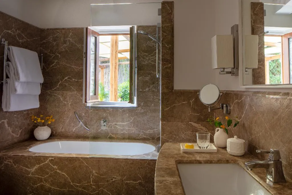 SUITE WITH TERRACE Room, Anantara Convento di Amalfi Grand Hotel, Naples