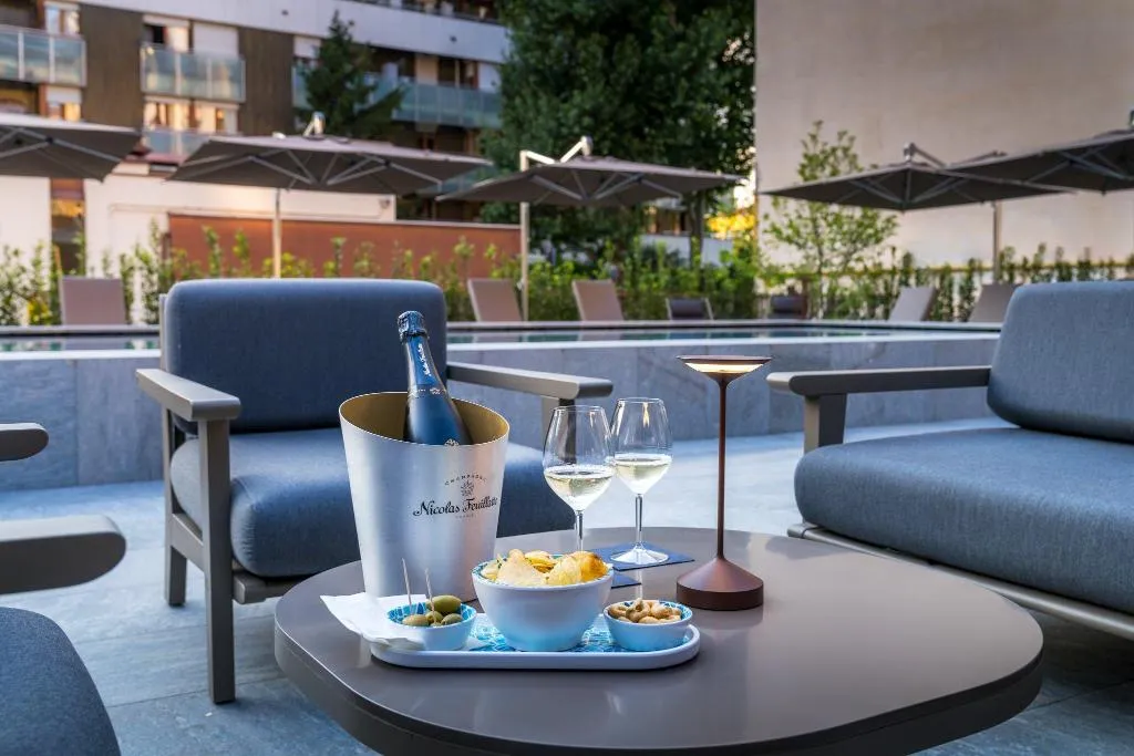 Pool, Crowne Plaza Milan City, Milan