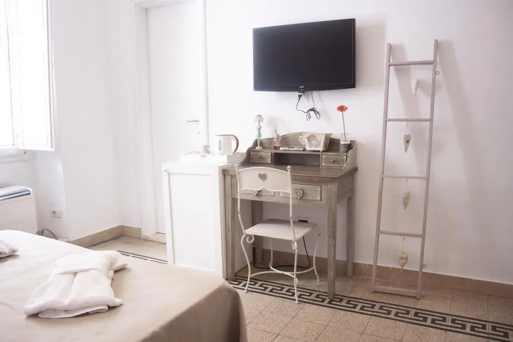 Room, Sweety Rome Guest House, Naples