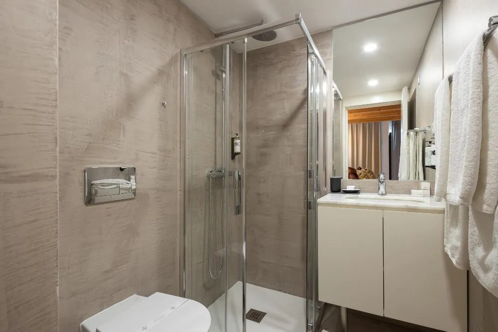STUDIO DUPLEX Room, Líbere Porto Laranjais, Porto