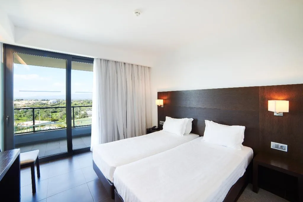SUITE CLASSIC Room, RR Alvor Baia Resort, Algarve