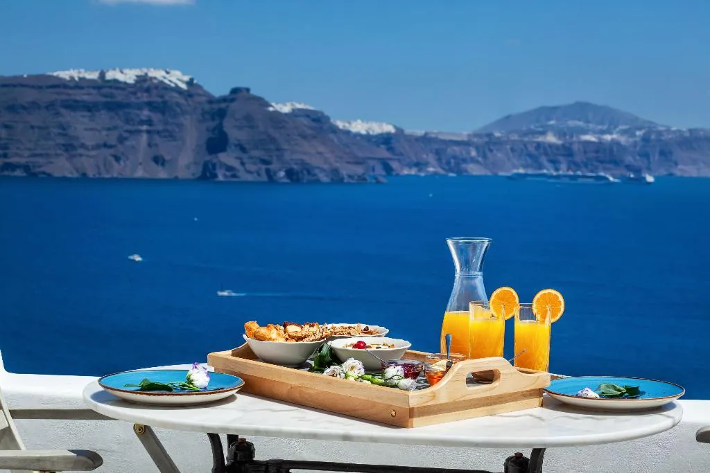 SUITE DELUXE Room, Diamond Luxury Suites, Santorini