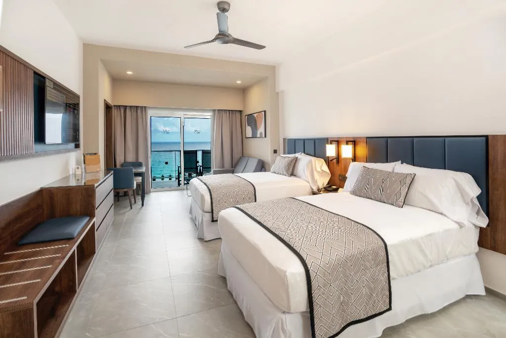 JUNIOR SUITE OCEAN VIEW Room, Riu Palace Kukulkan - Adults Only - All Inclusive, Cancun Area