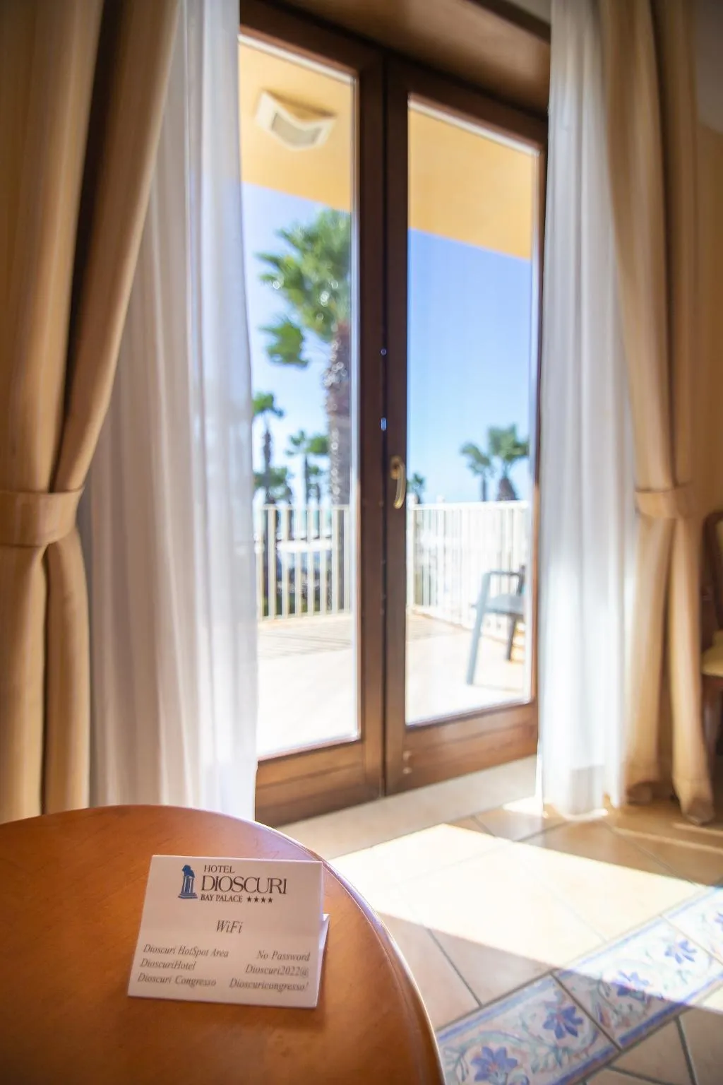 Room, Dioscuri Bay Palace, Catania