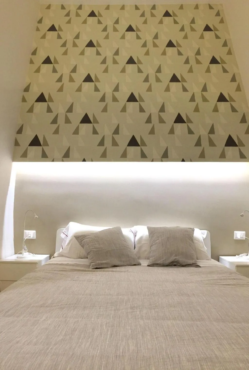 Room, B B Emme21, Naples