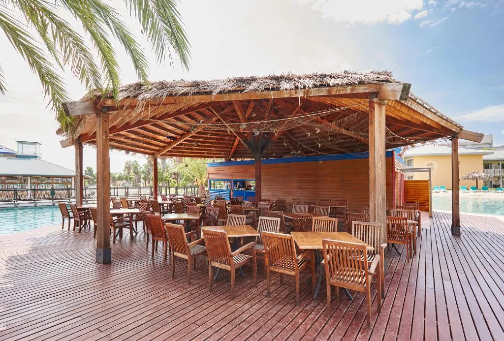Restaurant, Portaventura Hotel Caribe + Ticket Included, Costa Dorada