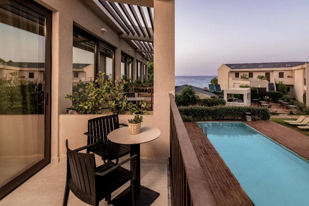 TRIPLE DELUXE Room, New Beach Hotel, Zante