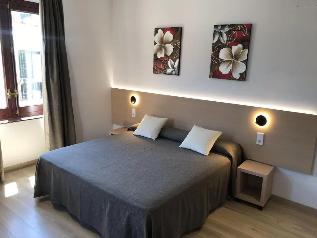 Room, Hostal Abadía Madrid, Madrid