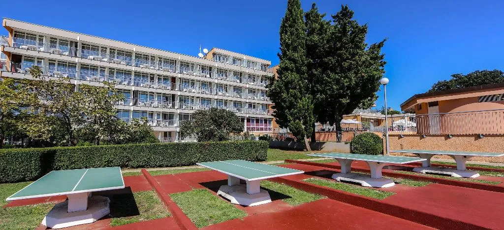Sports and Entertainment, Arena Hotel Holiday, Istria