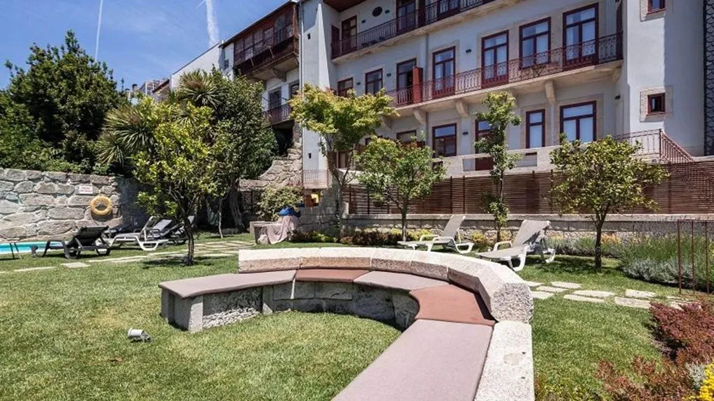 Sports and Entertainment, Aparthotel Oporto Alves da Veiga, Porto