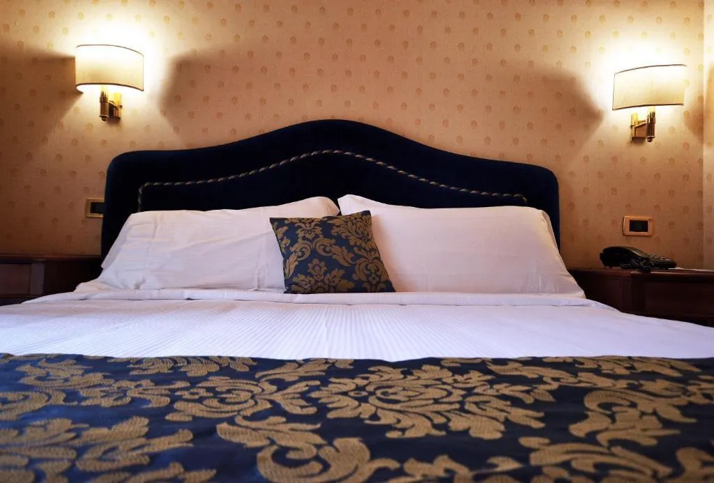 SUITE STANDARD Room, Cilicia, Naples