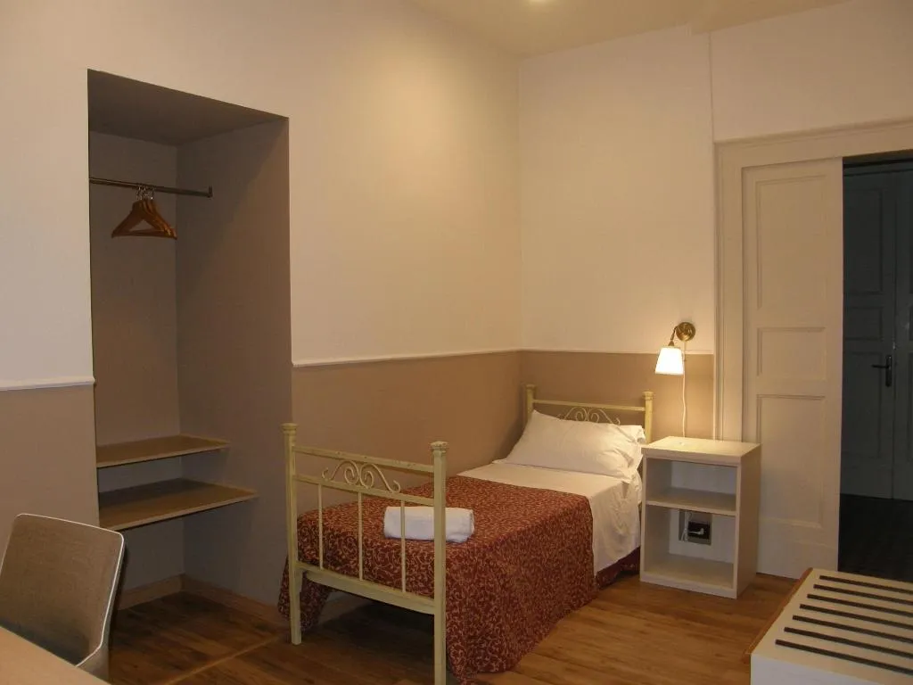 Room, Gattopardo House, Catania