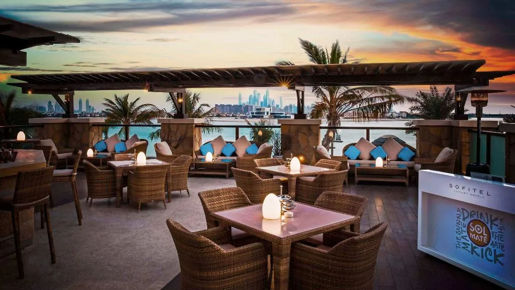 Bar, Sofitel Dubai The Palm, Dubai