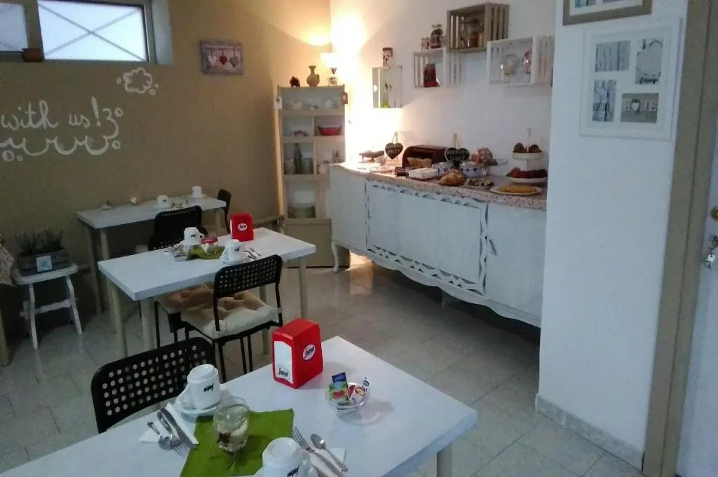 Restaurant, B&B Sweet Home, Naples
