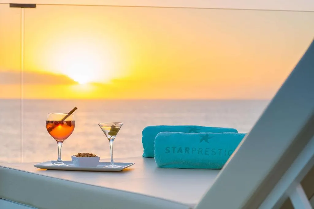 Terrace, Iberostar Waves Bouganville Playa, Tenerife