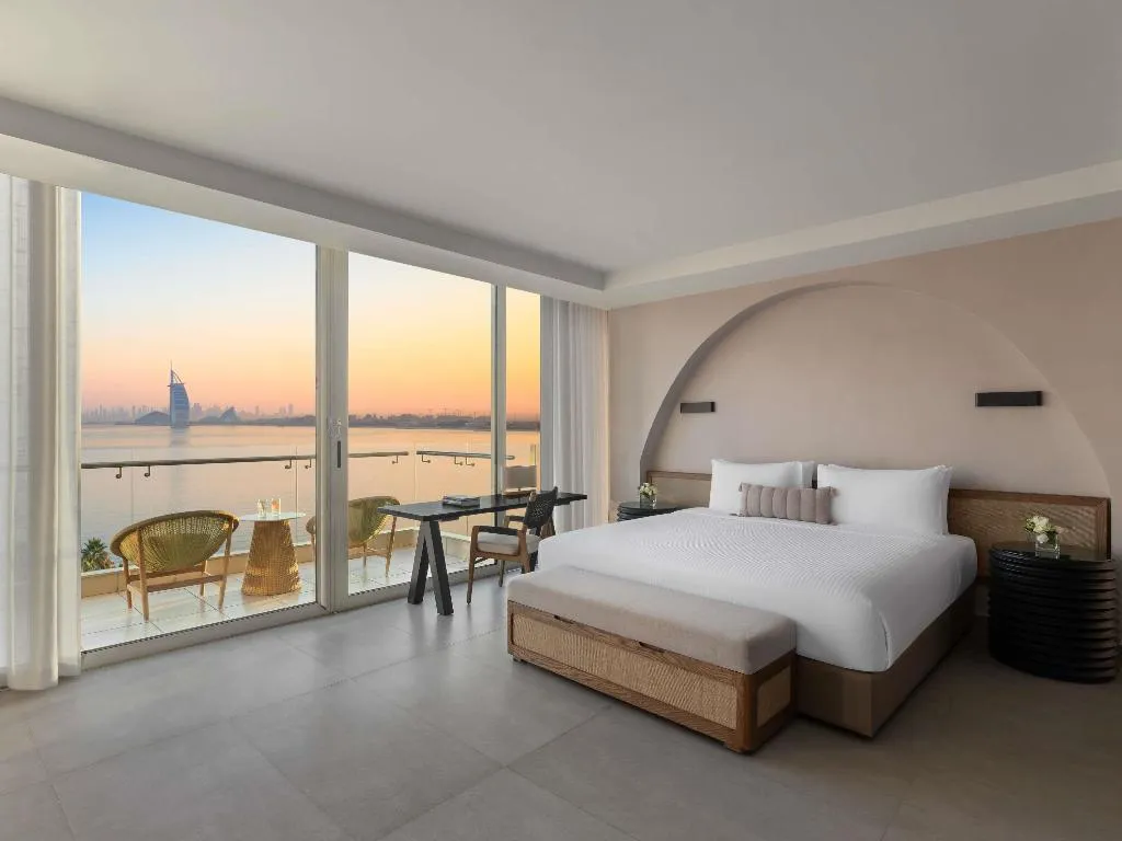 SUITE SEA VIEW Room, Rixos The Palm Hotel & Suites, Dubai