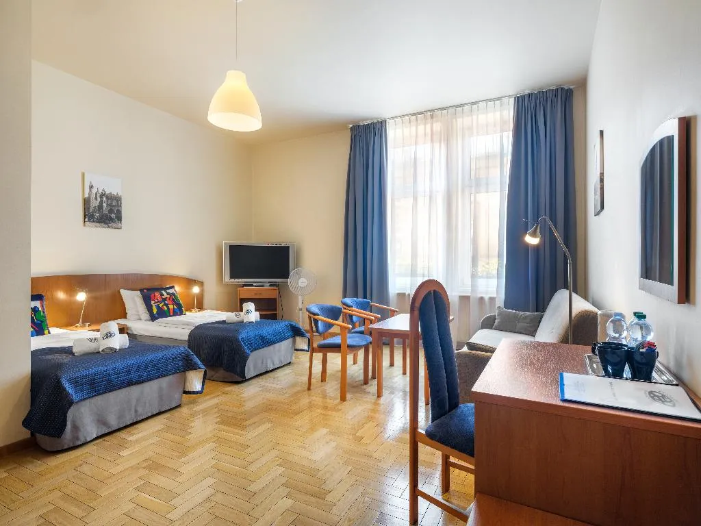 TRIPLE STANDARD Room, Kosmopolita Rooms & Apartments, Krakow