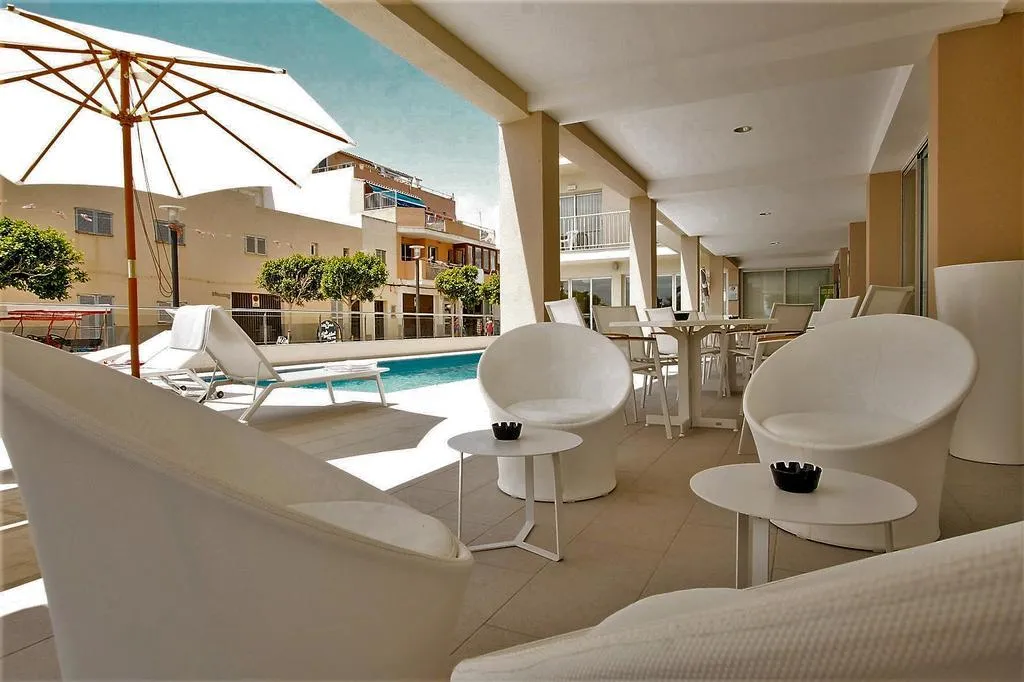 Terrace, Hotel Brisa Marina, Majorca