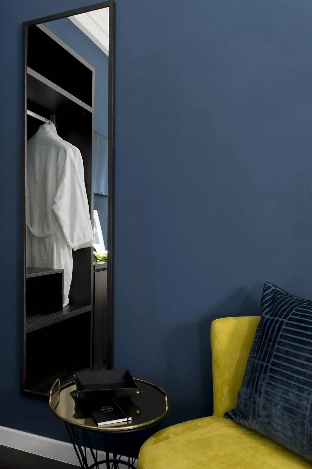 DOUBLE STANDARD Room, Sonder Missori, Milan