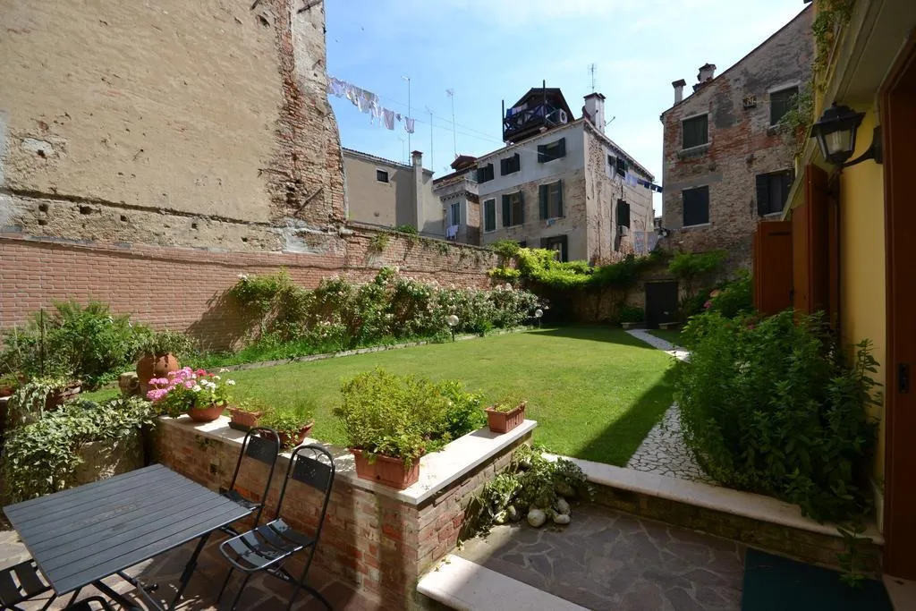 General view, Corte Nova, Venice