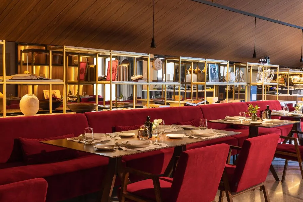 Restaurant, Palazzo Cordusio A Gran Melia Hotel, Naples