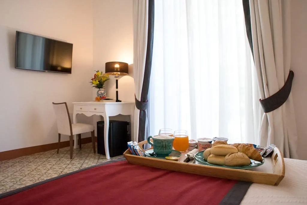 Room, Amalfi Luxury House, Naples