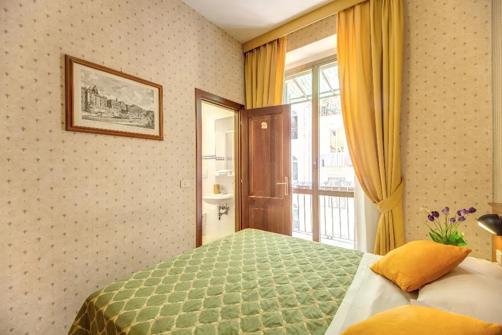 DOUBLE STANDARD Room, Corona, Rome