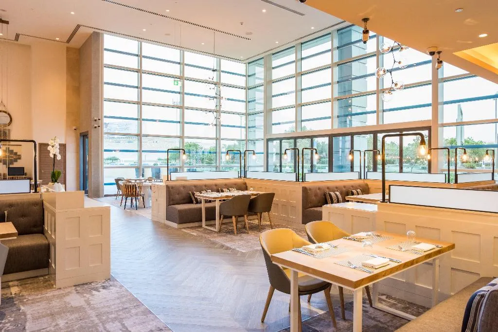 Restaurant, Holiday Inn & Suites Dubai Festival City, Dubai