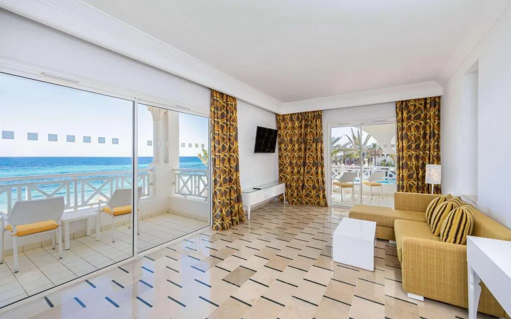 SUITE SEA VIEW KING BED Room, Radisson Blu Resort & Thalasso Hammamet, Tunisia