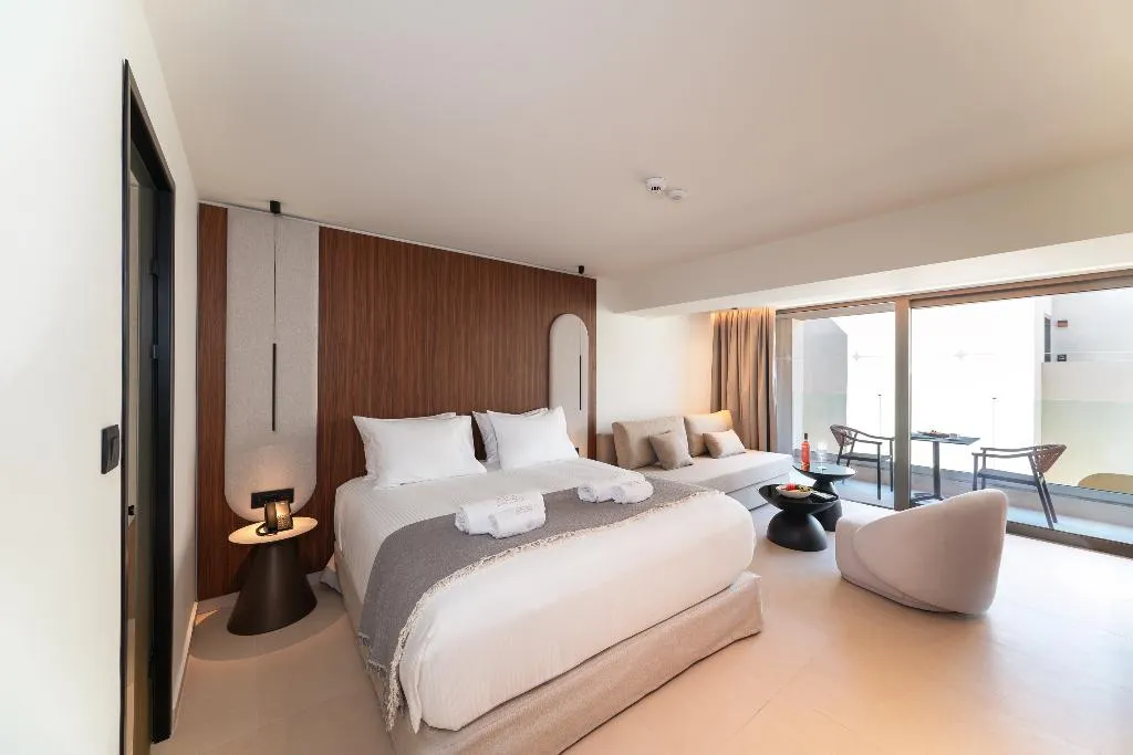 TRIPLE DELUXE ONE BED Room, Alizo Boutique Hotel & Spa  - Adults Only, Rhodes