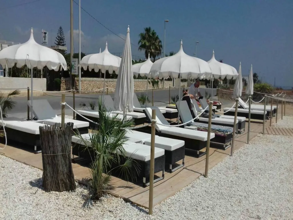 Beach, Hotel Calabernardo Noto Marin, Catania