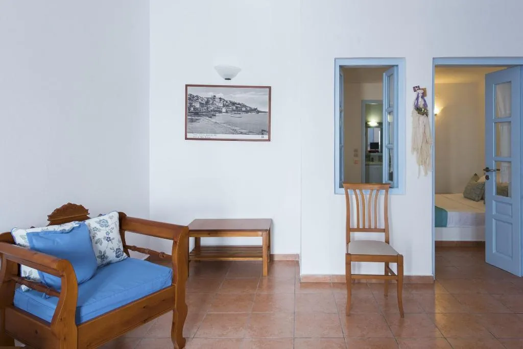 Room, Kastro Suites, Santorini