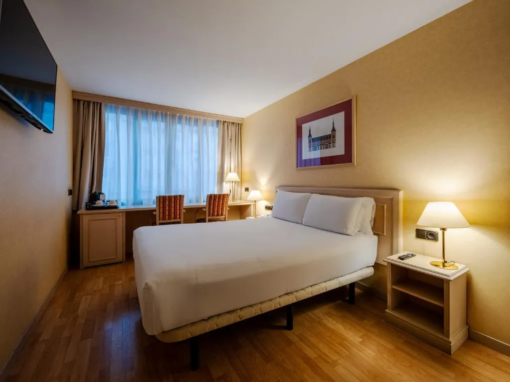 Double or Twin STANDARD Room, BYPILLOW Castellana, Madrid