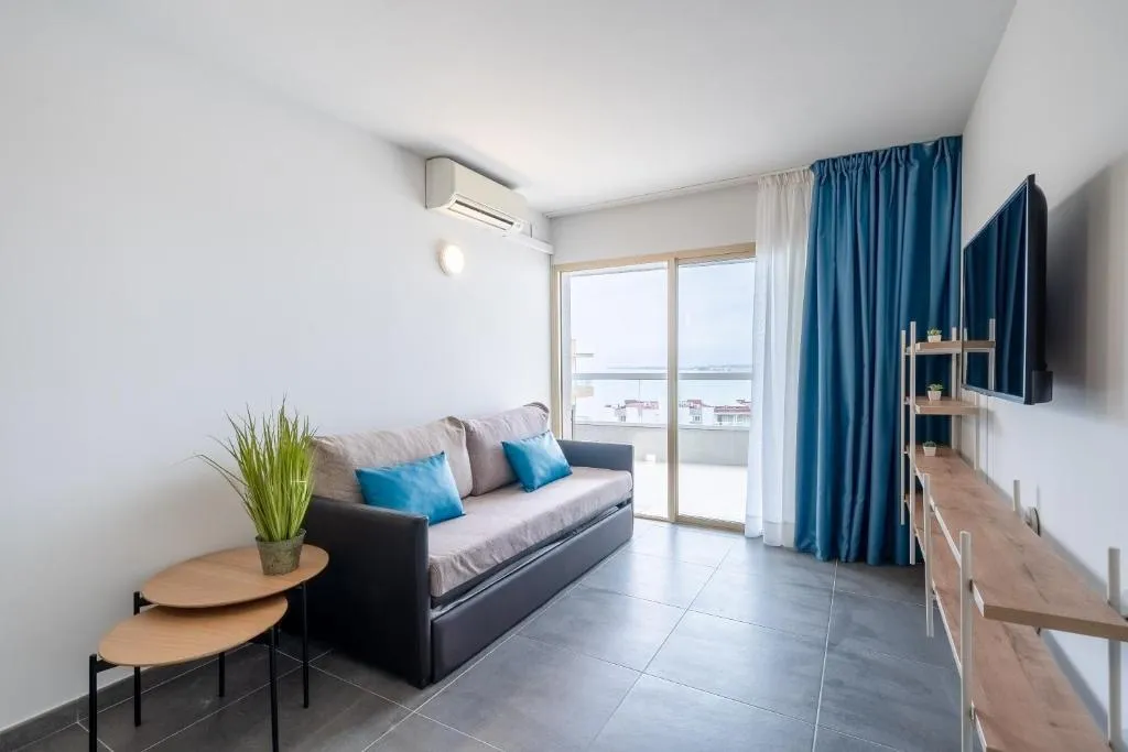 APARTMENT POOL VIEW ONE BEDROOM Room, Rentalmar Blue Beach, Costa Dorada