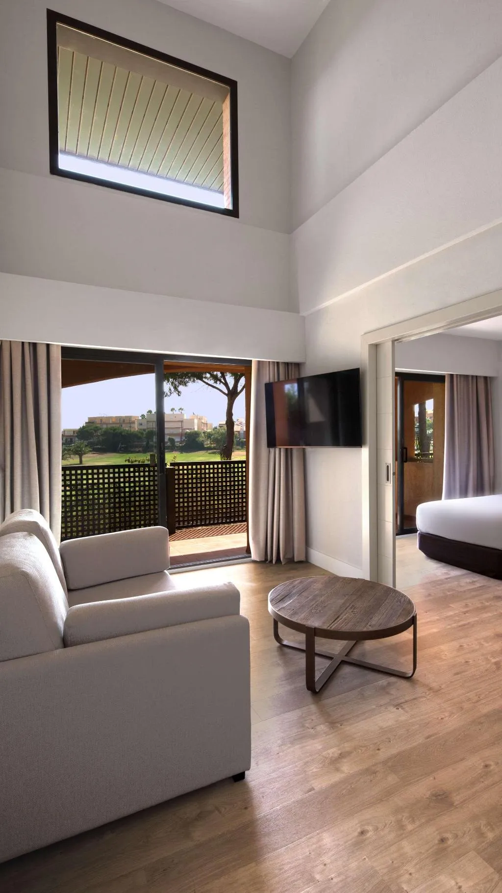 SUITE KING BED TWO BEDROOMS Room, DoubleTree by Hilton Islantilla Beach Golf Resort, Costa De La Luz