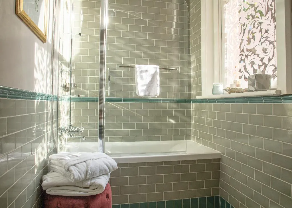 SUITE STANDARD Room, The Wilder Townhouse, Dublin