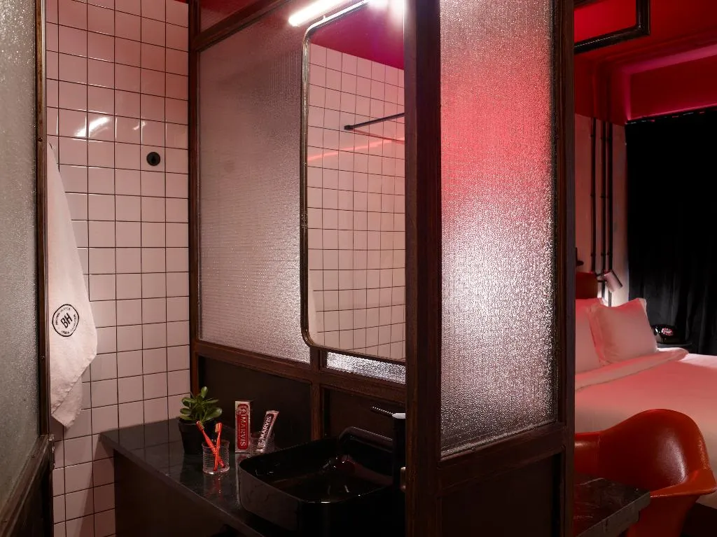 Double or Twin STANDARD Room, Max Brown Hotel Downtown, part of the Sircle Coll, Athens