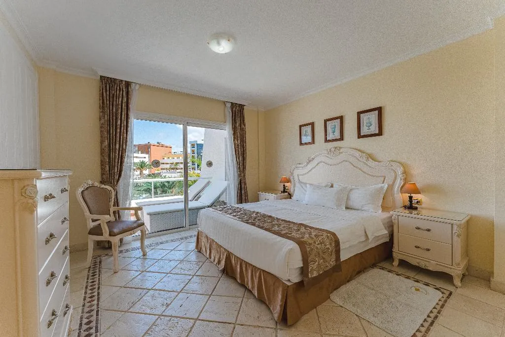 SUITE TWO BEDROOMS Room, Flamingo suite boutique hotel, Tenerife