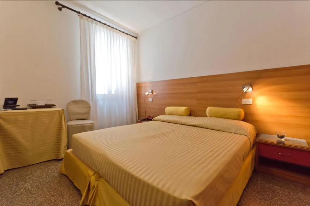 Room, Albergo Marin, Venice