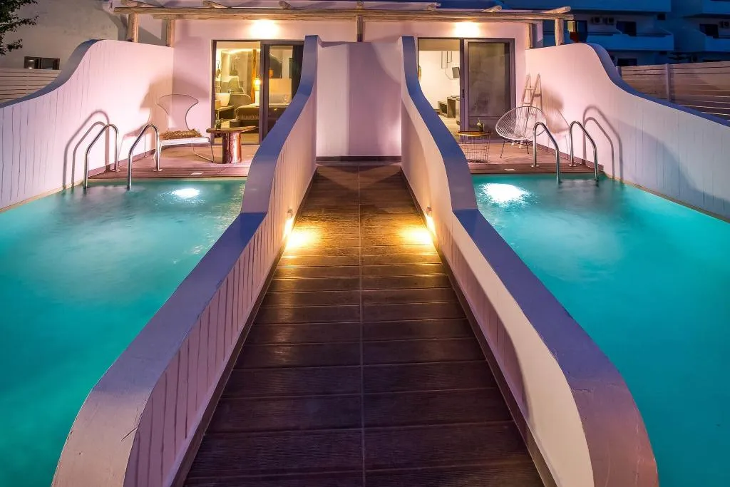 Room, Malibu Boutique, Rhodes